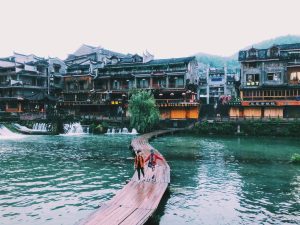 Nghi Xương – Trương Gia Giới – Phượng Hoàng Cổ Trấn 5 Ngày 4 Đêm