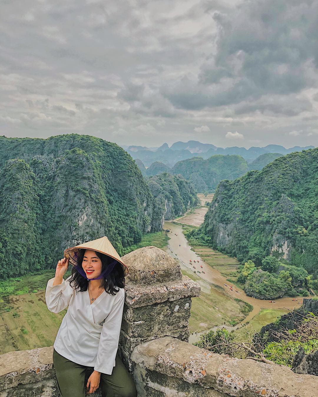 Chị Mai Anh 